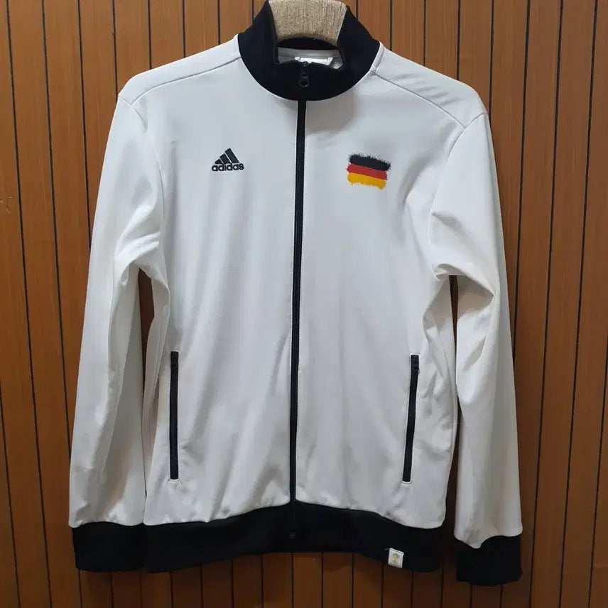 [BUNJANG] Adidas Germany National Team Track Top Jersey Size 100 / 아디다스 독일 흰검 트랙탑 져지 100