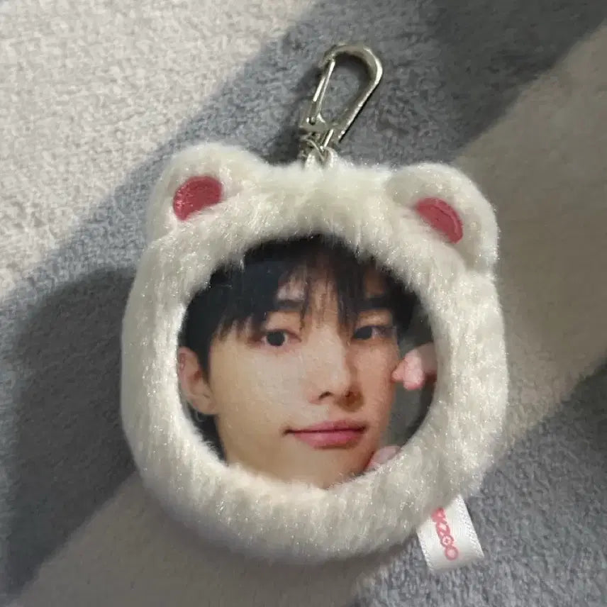 [BUNJANG] Stray Kids Hyunjin Squishy Badge / 스키즈 현진 말랑뱃지