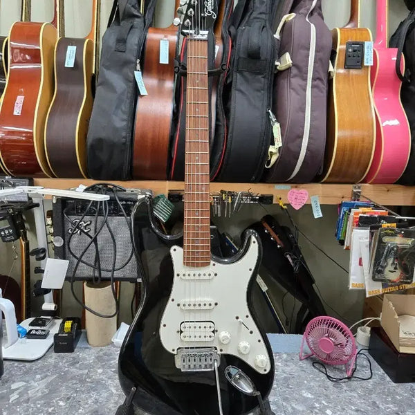 [BUNJANG] Gilmour Electric Guitar / Gilmour 길모어 스트렛 일렉기타