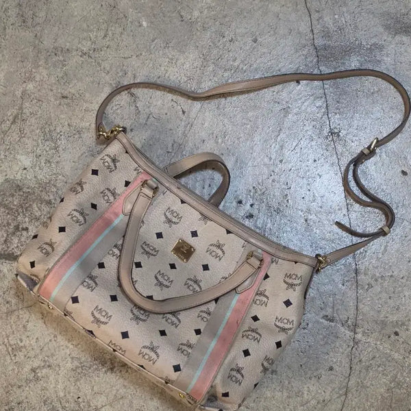 [BUNJANG] MCM Logo Pattern Shoulder Bag / MCM 가방 MCM 로고 패턴 숄더백