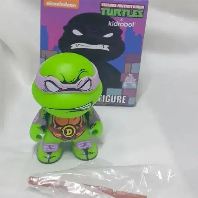 [BUNJANG] Kidrobot Teenage Mutant Ninja Turtles Wave 2 Donatello Figure / kidrobot 키드로봇 닌자거북이 wave2 도나텔로 더니