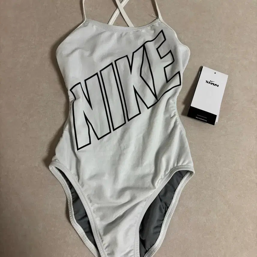 [BUNJANG] Nike Big Logo Crossback Swimsuit / 나이키 빅로고 크로스백 수영복 컷아웃
