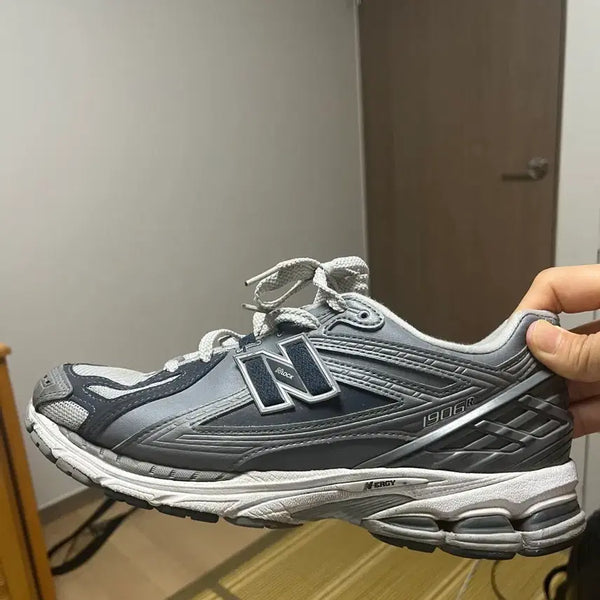 [BUNJANG] New Balance 1906R Grey Sneakers / 뉴발란스1906r그레이