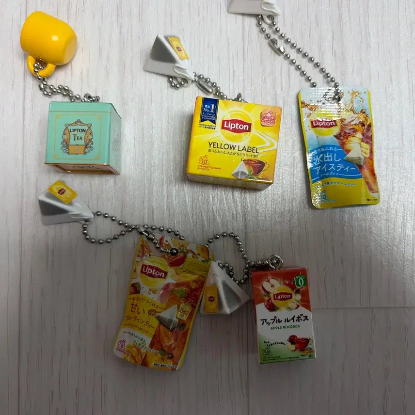 [BUNJANG] Lipton Tea Miniature Gachapon Keyring Set / 반택포)립톤 티 미니어쳐 가챠키링