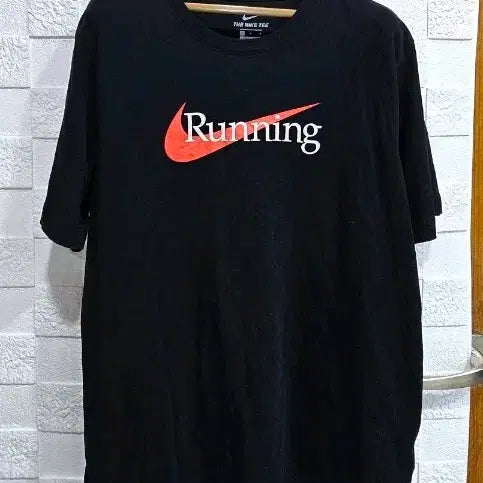 [BUNJANG] Nike Running Black Short Sleeve T-Shirt (L) / (Y)나이키 러닝 반팔티 블랙 L