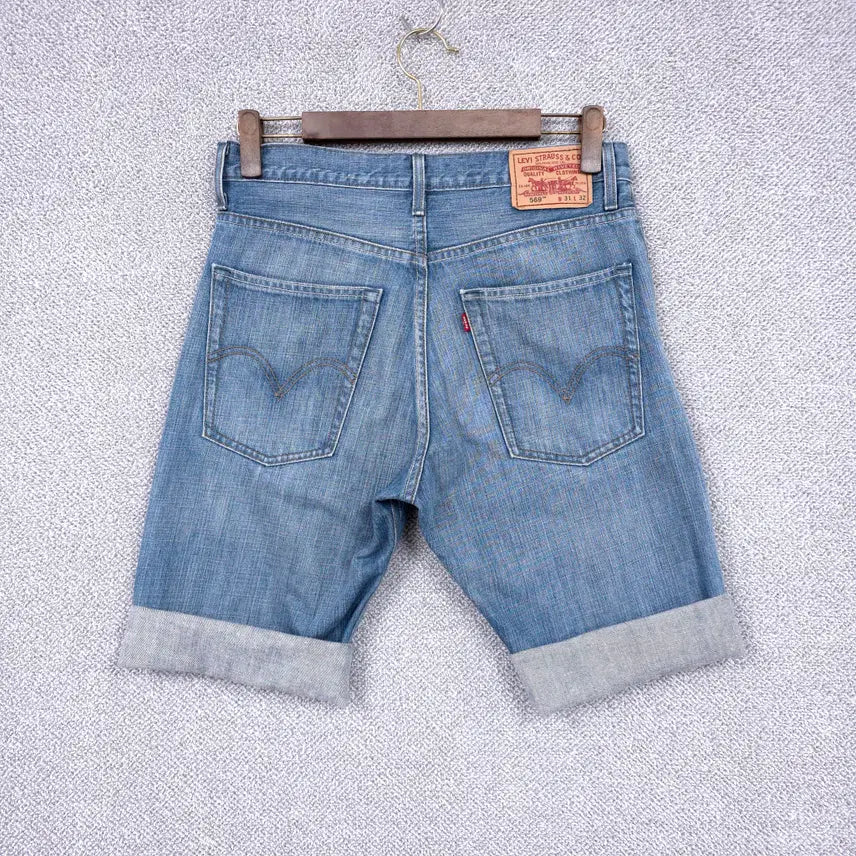 [BUNJANG] Levi's 569 Men's Imported Light Wash Denim Shorts Size 32 / 리바이스[569] 남성 수입판 중연청 워싱 데님 반바지 32