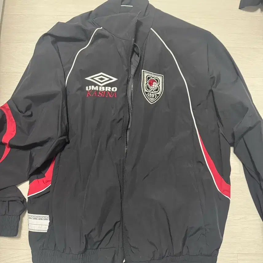 [BUNJANG] Umbro Cassina 1997 Stand Neck Jacket / 엄브로 카시나 1997 스탠드 넥 자켓