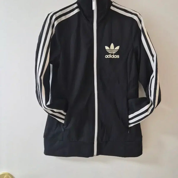 [BUNJANG] Adidas Adicolor Classics 3-Stripes Track Top / 아디다스 삼선 트랙탑 검정
