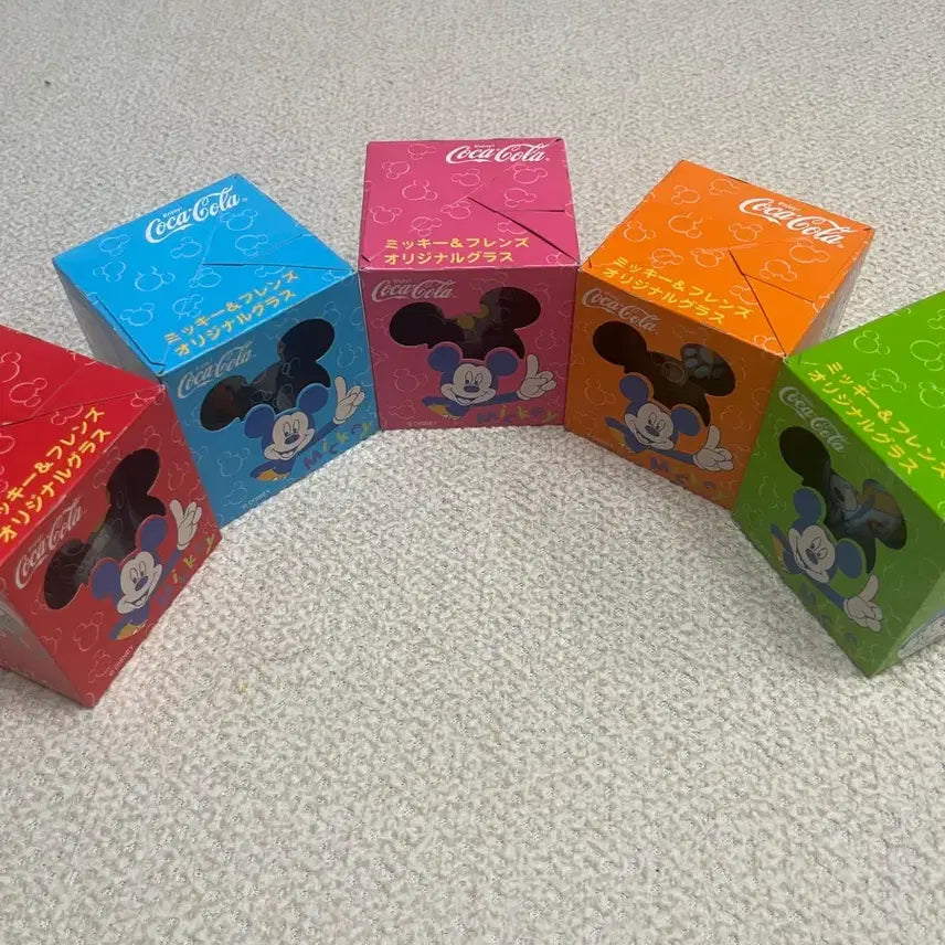 [BUNJANG] Limited Edition Coca-Cola x Disney Collaboration Vintage Glass Set / (한정판 새상품) 빈티지 코카콜라 X 디즈니 굿즈 콜라보 글라스 세트