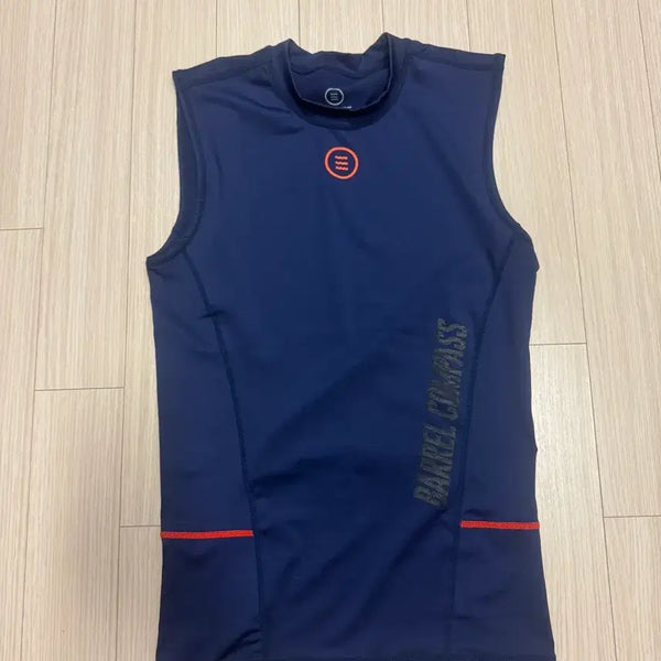 [BUNJANG] Barrel Men's Sleeveless Rashguard Swimwear - L / 배럴 민소매 나시 래쉬가드 남성 수영복 / L