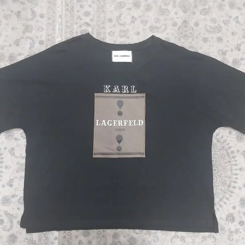 [BUNJANG] Karl Lagerfeld Cropped Short Sleeve T-Shirt Size 95 / 칼 라거펠트 크롭 반팔티 95