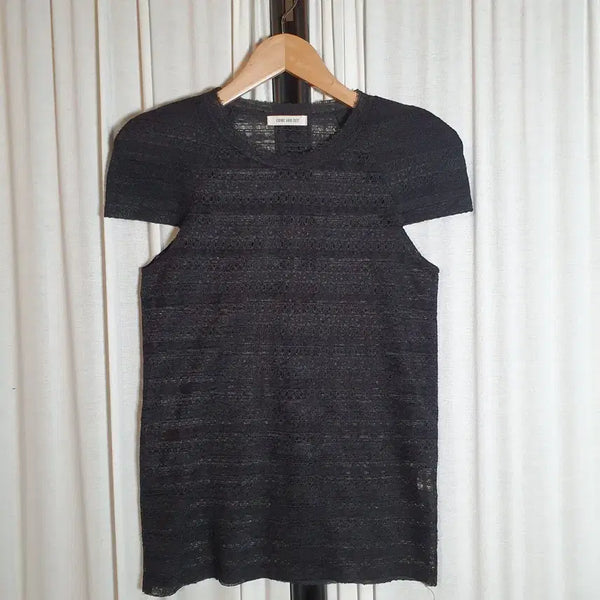 [BUNJANG] COMEANDGET Black Lace Short Sleeve T-Shirt Size 80 / COMEANDGET 블랙 레이스 반팔 티 80사이즈  2508805