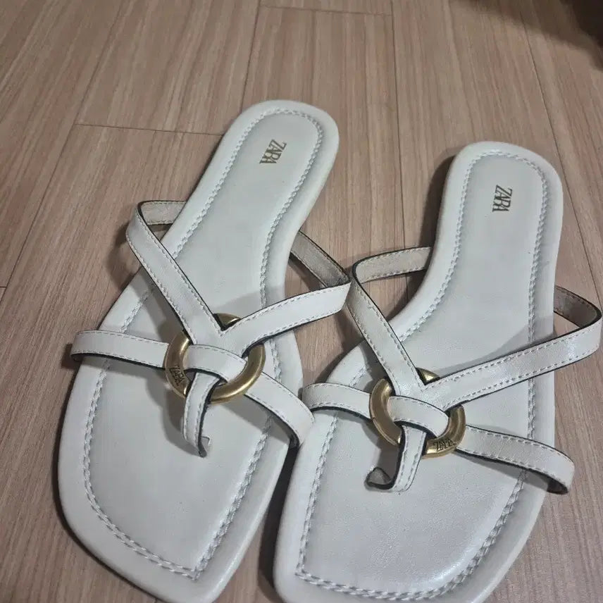 [BUNJANG] ZARA Flat Thong Sandals Size 245 / 자라 플랫조리샌들 245
