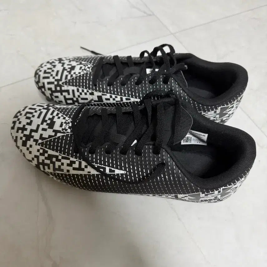 [BUNJANG] Under Armour UA Shadow Select 3 FG Soccer Cleats (275) / 언더아머 UA 섀도 셀렉트 3 FG 275