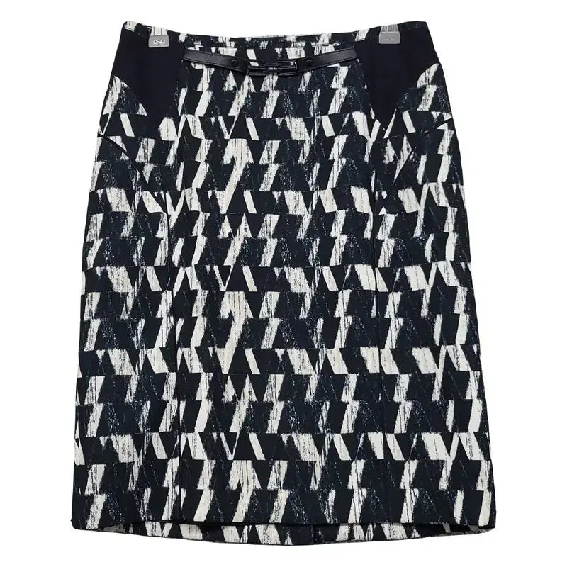 [BUNJANG] Jigott Black Pattern Belted Skirt / 지고트 블랙 패턴 벨티드 스커트 67-88