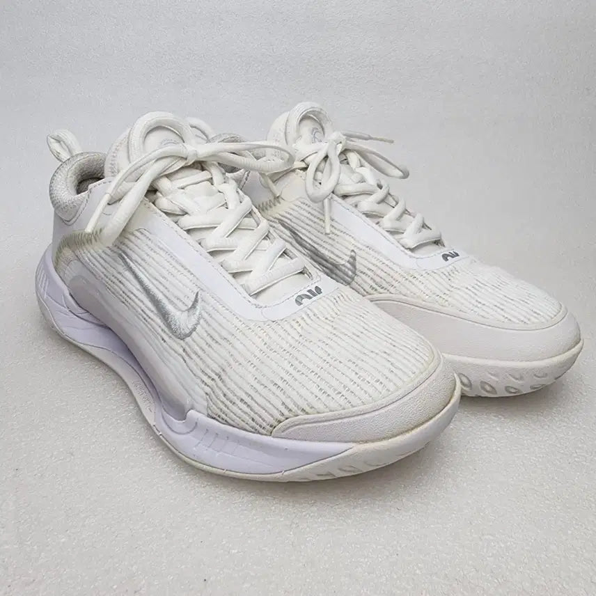 [BUNJANG] Nike Court Zoom NXT Women's Tennis Shoes (245mm) / 나이키 코트 줌 NXT 여성 테니스화 (245mm)