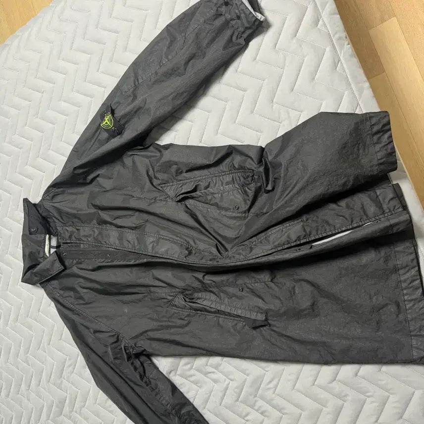 [BUNJANG] Stone Island Badge Long Jacket / 스톤아일랜드 와펜 롱자켓