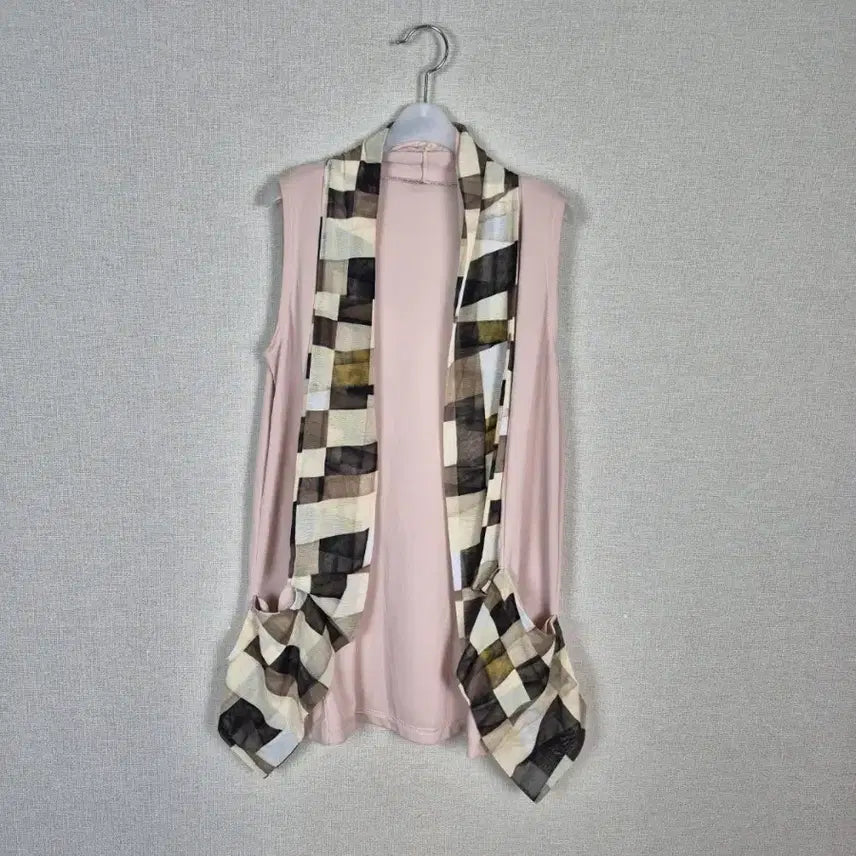 [BUNJANG] Modern Check Pattern Vest / (#66,77추천)모던한 체크 패턴 조끼