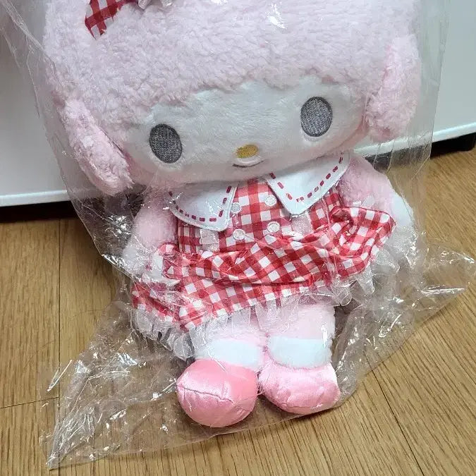 [BUNJANG] Sanrio My Melody 50th Anniversary Sweet Piano Plush Doll / [새상품] 마이멜로디 50주년 쿠지 마이스위트 피아노 누이인형