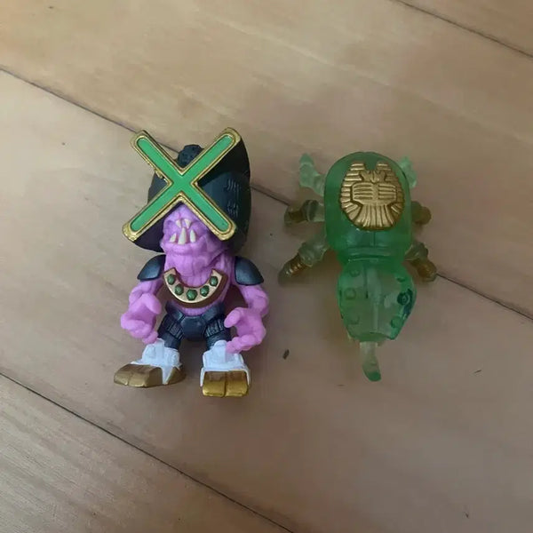[BUNJANG] Treasure X Figures (Set of 2) / 트레져X 피규어 2종