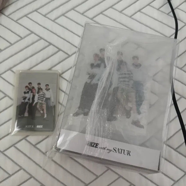 [BUNJANG] RIIZE SATUR Photocard + Acrylic Standee / 라이즈 RIIZE SATUR 포토카드 + 아크릴 등신대