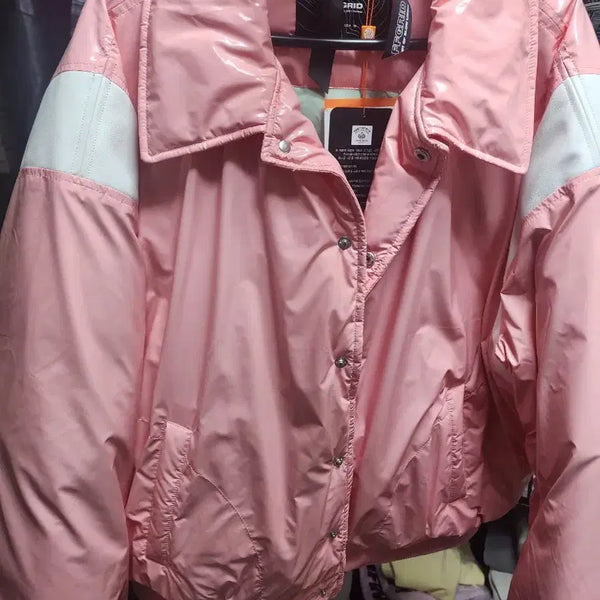 [BUNJANG] Offgrid Glossy Varsity Jacket XL / 오프그리드 글로시 바시티 자켓 xl사이즈