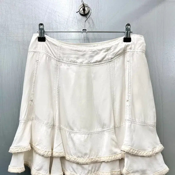 [BUNJANG] Armani Exchange Ivory Tiered Frill Mini Skirt / Armani Exchange 아르마니 아이보리 색상 티어드 프릴 미니스커트
