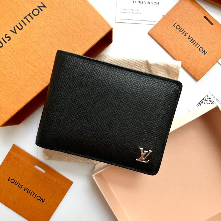 [BUNJANG] Louis Vuitton Eclipse Taiga Wallet / [S+급] 루이비통 이클립스 타이가 반지갑