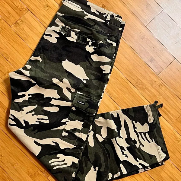 [BUNJANG] WEcandoUS Camouflage Cargo Pants Size L / 위캔더스 카모플라주 카고팬츠 SIZE L