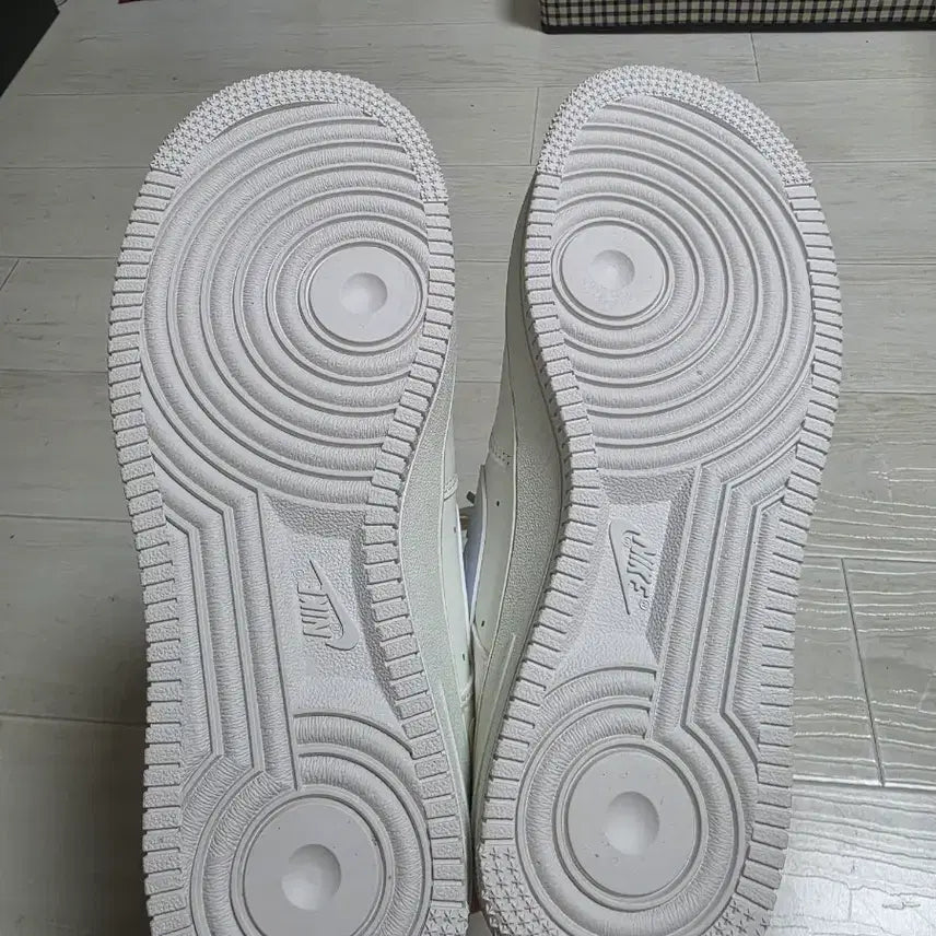 [BUNJANG] Nike Air Force 1 Low Beige / 나이키 에어포스 1 로우 베이지