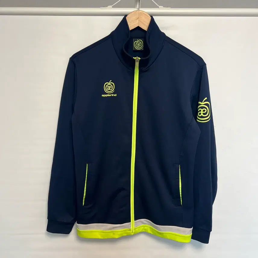 [BUNJANG] Applined Training Soccer Club Navy Zip-Up Jersey Track Top (Size M) / [정품/M] 애플라인드 트레이닝 축구부 네이비 집업 져지 트랙탑