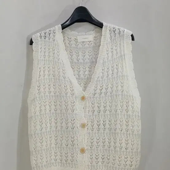 [BUNJANG] Pigment Knit Vest / 피그먼트 니트 조끼
