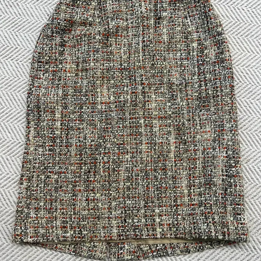 [BUNJANG] CHACON BLUE Tweed Midi Skirt Size 38 / [CHACON BLUE] 트위드 미디 스커트 38