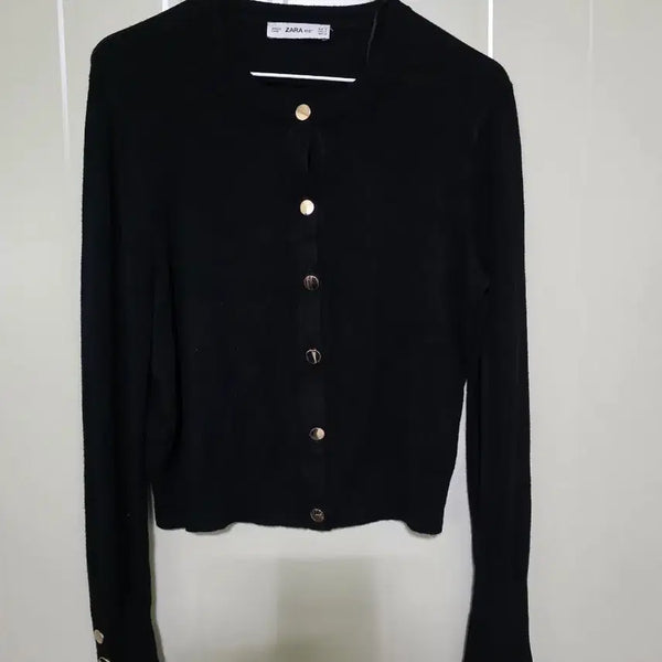 [BUNJANG] Zara Black Knit Cardigan with Gold Button Detail / 자라 블랙 가디건 금단추