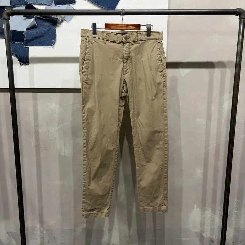 [BUNJANG] Banana Republic Chino Pants (31-inch) / (31인치) 바나나리퍼블릭 치노팬츠 면바지