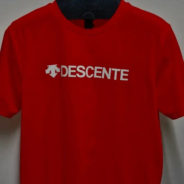 [BUNJANG] Descente Red Short-Sleeve T-Shirt Size 100 / 데상트(남95작은100)레드