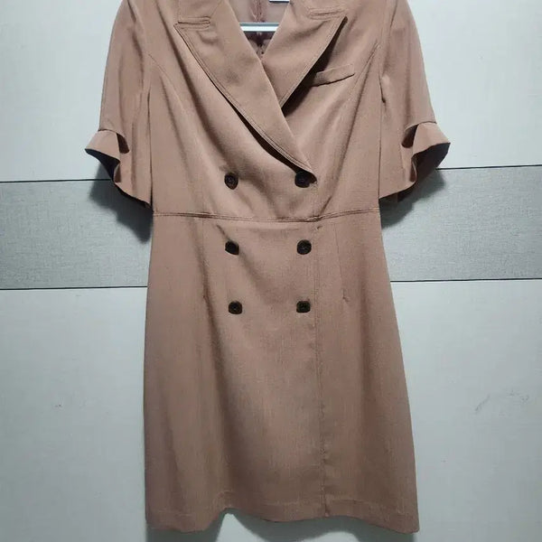 [BUNJANG] LINE ADDITION Double-Button Dress Size 66 / LINE ADDITION 더블버튼 원피스 66사이즈