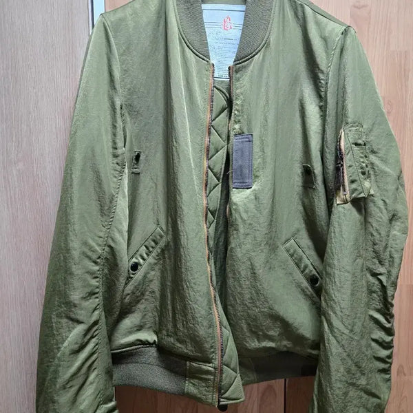 [BUNJANG] Blackout MA-1 Olive XL Size Jacket / [블랙아웃] MA-1 올리브 XL사이즈 탁르손