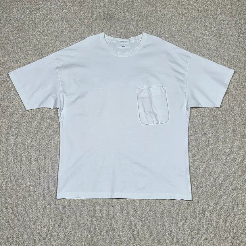 [BUNJANG] BEAKER Garment Dyed Chest Pocket Short Sleeve T-Shirt / [비이커] 가먼트 다잉 체스트 포켓 반팔 티셔츠 | S00571