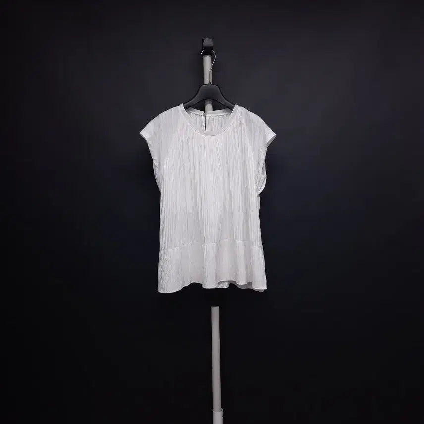 [BUNJANG] TIME Pleated Sleeveless Blouse / 타임 춘하 플리츠 슬리브리스 블라우스  44-77