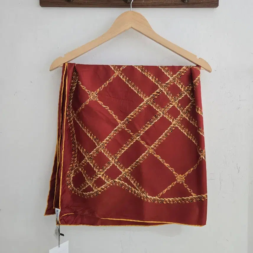 [BUNJANG] Burberry Silk Scarf / 버버리 실크 스카프