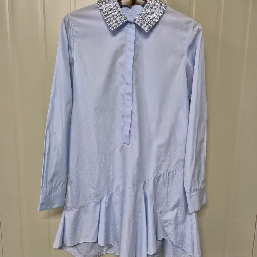 [BUNJANG] Blue Shirt Dress with Crystal Collar / 블루 셔츠 원피스 (카라 큐빅 장식)