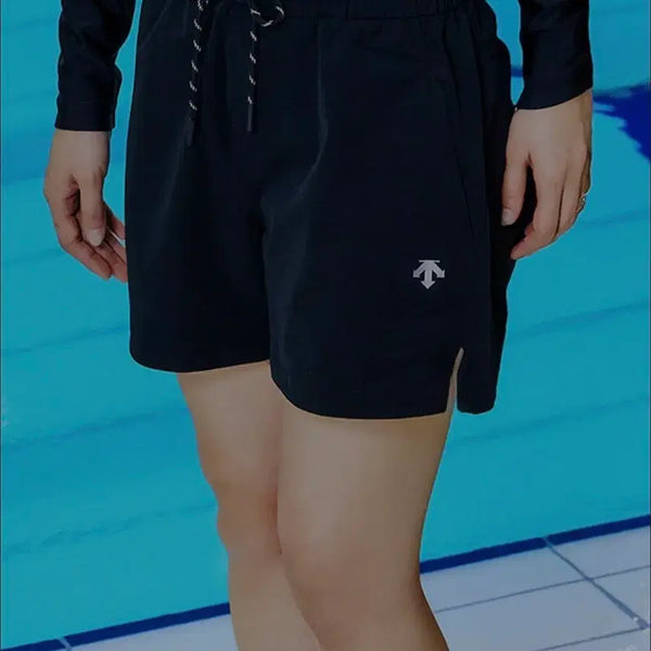 [BUNJANG] Descente Women's Functional Shorts Black / 데상트(신형.여29-31)기능성 반바지 블랙