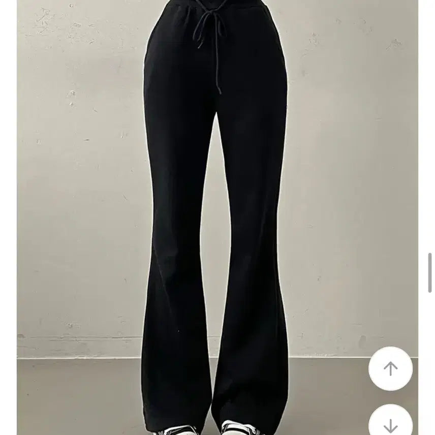 [BUNJANG] High-Waisted Banding Bootcut Training Pants (Black/Gray) / 에이블리 하이웨스트 밴딩 부츠컷 트레이닝 팬츠(블랙,그레이 일괄 가격)