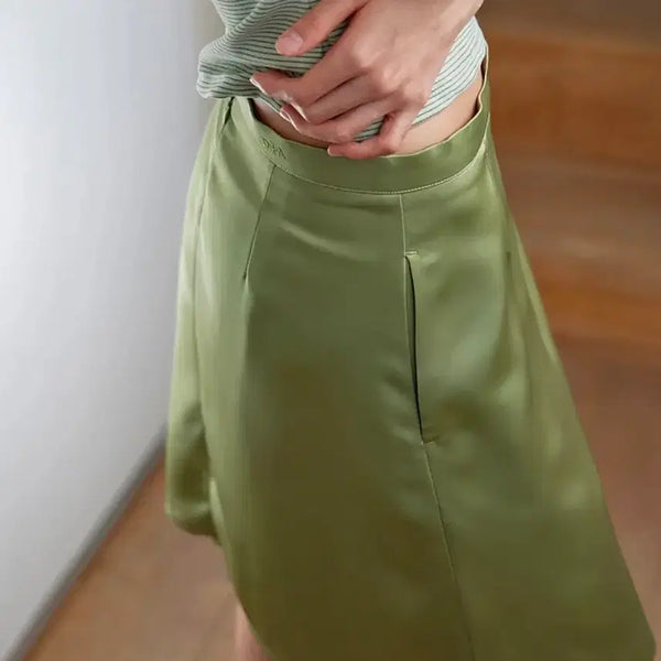 [BUNJANG] London Dada Olive Satin Mini Skirt / 런던다다 올리브 새틴 스커트