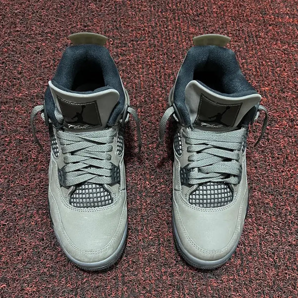 [BUNJANG] Air Jordan 4 Retro Cave Stone and Black Sneakers / 조던 4 레트로 케이브 스톤 앤 블랙