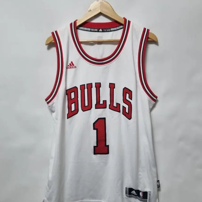 [BUNJANG] Adidas Chicago Bulls Derrick Rose Jersey M / 아디다스 시카고 불스 로즈 유니폼 M