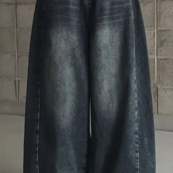 [BUNJANG] Lunarfate Double Pocket Overlock Wide Denim Long Pants / 루너프 더블포켓 오버로크 절개 와이드 데님 롱팬츠