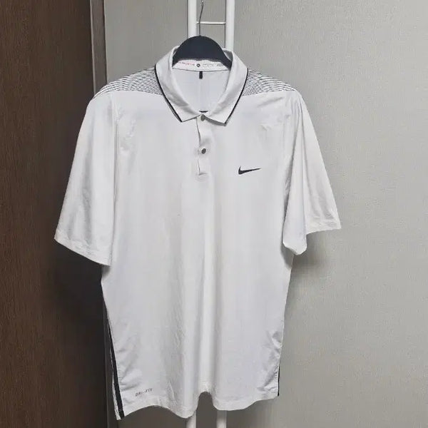 [BUNJANG] Nike Tiger Woods Dri-FIT Short-Sleeve Polo Shirt White XL (105) / 나이키(XL/105) 타이거우즈 드라이핏 반팔 카라티 화이트