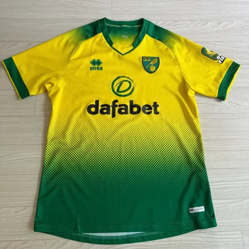 [BUNJANG] Norwich City 19/20 Season Jersey / 19 20시즌 노리치시티 유니폼 판매합니다!